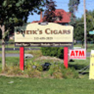 Meet your Posher, Uzma